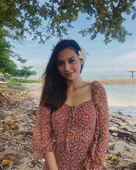 indah permatasari|Indah Permatasari (@indahpermaatasari) .